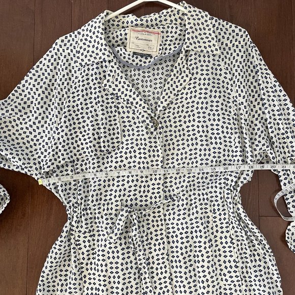 Drapey off-white shirt-dress with black & blue pattern - Picture 4 of 5